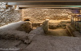<center>La Crypte archéologique. </center>