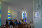 <center>Chapelle du Rosaire dite Matisse</center>Chapelle construite entre 1949 et 1951 (consécration le 25 juin 1951), conçue et réalisée par le peintre Henri Matisse (1869-1954). Le Révérend Père L. -B. Rayssiguier collabore avec Matisse sur le plan liturgique, tandis qu'Auguste Perret joue un rôle d'architecte-consultant. L'architecte d'exécution est Milon de Peillon. La décoration réalisée par Henri Matisse est son œuvre ultime et comprend des vitraux (exécutés par Paul Bony) , des panneaux de céramiques (exécutés par Le Bourdillon, céramiste d'Aubagne) et l'ensemble du mobilier liturgique. 1949.