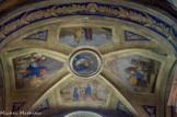 <center>Église Saint-Jean-Baptiste </center>Plafond des nefs latérales.
