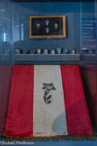 <center>Musée des Troupes de Montagne.</center> Fanion et insignes de la 27e division alpine (1944-1945).