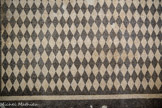 <center>Conflans : Musée d’Art et d’Histoire.</center> Mosaïque aux losanges.
1er quart Ile siècle. Atelier d'Italie du Nord. Villa gallo-romaine de Gilly-sur-Isère.