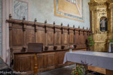 <center>Conflans et son Église baroque Saint-Grat.</center> Les stalles sont très simples. Elles sont l’œuvre de Breton (1711-1712), menuisier très consciencieux.
