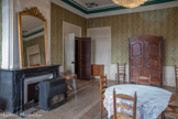 <center>Le château</center>La chambre du roi.