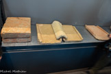 <center>MuséAl</center>Agencemnet des tuiles sur un toit.