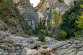 <center>Rochecolombe</center>La cascade.