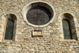 <center>Vogüé</center>Sous l'oculus, la date de 1691.