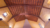 <center>Le Musée d'Art Sacré du Gard. </center> Toutes les armoiries devaient être lisibles, pour qui se tenait sur le seuil.