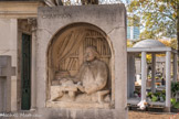 <center>Le cimetière du Montparnasse. </center> Honoré CHAMPION
1846-1913
Libraire et éditeur français. Sa tombe est l'œuvre du sculpteur Albert Bartholomé.