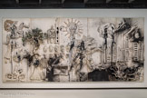 <center>Niki de Saint Phalle</center>King Kong 1963
Peinture, plâtre et objets divers sur panneaux Moderna Museet, Stockholm Donation de l'artiste, 1972
<br>
Ce monumental Tableau-tir, l'un des plus ambitieux de Niki de Saint Phalle, est directement inspiré des Films sur King Kong que l'artiste, Férue de cinéma Fantastique, a vus. Sous la Forme d'un dinosaure, le monstre s'apprête à détruire tout un quartier d'une ville, tandis que des masques à l'effigie des tenants de la guerre Froide viennent rappeler le contexte de cette possible Fiction, à laquelle se mêlent de Façon incongrue d'autres visages issus de la culture populaire. Réalisée pour la Dwan Gallery de Los Angeles, l'œuvre, avec ses études, reste pendant des années dans les réserves jusqu'à ce que Pontus Hulten en sollicite le don pour Moderna Museet, à charge pour lui de rapatrier l'ensemble à Stockholm.