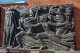 <center></center>Les Muses accourent vers Apollon
Partie droite de la frise du Théâtre des Champs-Elysées (1910-1913)
1912
Bronze
Épreuve numéro 2 exécutée par Susse en 1987