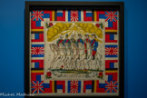 <center>Paul Poiret, la mode est une fête</center>Raoul Dufy
1877-1953
Pochette, Les Alliés
1915
Pongé de soie imprimé cinq couleurs
Paris, musée des Arts décoratifs, don Louis Metman.