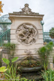 <center>Les serres d'Auteuil. </center>Fontaine de la Bacchanale de Jules Dalou.