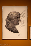 <center>Esmeralda Kosmatopoulos</center>(Grèce, née en 1981 )I want to look like Cleopatra as Sarah Bernhardt 2019-2020
Diptyque combinant une impression fine art sur couverture acrylique et une impression sur papier, plexiglass Le Caire, collection de l’artiste.