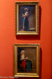 <center>Musée J.J. Henner</center>Italienne debout tricotant
1859
Huile sur papier marouflé sur bois
Legs Eugénie Wetzel-Henner
<br>
Italienne assise tricotant
1859
Huile sur papier marouflé sur toile
Donation Marie Henner