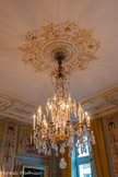 <center>Grand cabinet </center>