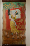 <center>Musée de Montmartre</center>Maurice NEUMONT
(1868-1930)
Le théâtre du Chat Noir, 1895
Huile sur toile
Collection François, Claire et Martin Binetruy, dépôt au Musée de Montmartre.