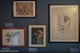 <center>Musée de Montmartre</center>V. CHRISTOPHE (d’après EMILE DE GIRARDIN) SS
Le « Chat Noir » rue Victor Massé, fin du XIXe siècle Encre et lavis sur papier
Musée de Montmartre, collection Le Vieux Montmartre. <br>GEORGE AURIOL (1863 -1938)
Carte des vins du Chat Noir, 1895
Impression photomécanique en couleur
Musée de Montmartre, collection Le Vieux Montmartre
<br>
GEORGE AURIOL (1863 -1938)
Couverture du Programme du Théâtre du Chat Noir, non daté
Impression photomécanique en couleur. 
Collection particulière, dépôt au Musée de Montmartre.
 <br>ANONYME
La vie de Salis, non daté Lithographie. Collection particulière, dépôt au Musée de Montmartre.