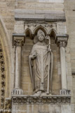 <center>Notre-Dame-de-Paris</center>Statue de st Denis.