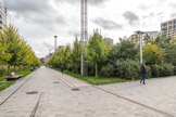 <center>Parc Martin-Luther-King. </center> Le parc Martin-Luther-King est le plus grand espace vert du Nord- Ouest parisien. Il se décline autour de trois thèmes: les saisons, le sport et l'eau. Son nom rend hommage au pasteur Martin Luther King (1929-1968), prix Nobel de la paix en 1964. Le parc Clichy-Batignolles est le fruit d'une large réflexion commencée en 2002. La paysagiste Jacqueline Osty et son équipe travaillent depuis 2004 à la conception de ce parc.