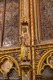 <center>La Sainte-Chapelle.  </center>A droite,  bas du vitrail du livre des nombres.