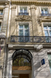 <center>Boulevard des Capucines. </center>