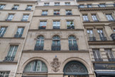<center>Quartier de ND de Lorette. </center>Le terme lorette (grisette) désignait une courtisane débutante, à l'inverse du terme lionne qui désignait une courtisane confirmée comme la Païva. En effet, dans la paroisse de l'église, on dénombrait beaucoup de « petites maisons » au XIXe siècle.
