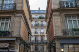 <center>Quartier de ND de Lorette. </center>Au fond, maison où se retrouvaient Victor Hugo et Juliette Drouet.
