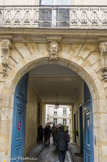 <center>Rue du Cherche Midi</center> n° 44 : Demeure de Dominique Joseph Garat, successeur de Danton au ministère de la Justice. C'est lui qui prononça l'arrêt de mort de Louis XVI en 1793.
Egalement demeure d'enfance de Victor Hugo, 2, rue des Vieilles-Tuileries. Il vécut là en 1813 avec Mme Hugo mère et ses deux frères.
Demeure encore, à partir de 1820, de l'abbé Grégoire, chef de l'Église constitutionnelle pendant la Révolution, défenseur des Juifs et des esclaves noirs. Il mourut ici en 1831.