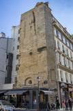 <center>Rue st Paul.</center> Vestiges de la petite église Saint-Paul-des-Champs où, jusqu'à la mort tragique de Henri II, les enfants royaux avaient été baptisés et qui, désaffectée en 1790, fut démolie en 1799.