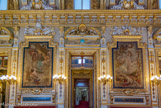 <center>LA SALLE DES CONFERENCES </center> Huit  tapisseries des Gobelins  illustrant les Métamorphoses d’Ovide, presque toutes d’après des cartons d’Albert Maignan (1845-1908).