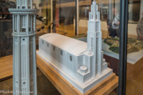 <center>Musée des Arts et Métiers.</center> Tour d’orientation de Grenoble, 1925.
Architecte Auguste Perret Modèle au 1/50 réalisé en 1975. <br>
Église Notre-Dame du Raincy, 1923. Architecte Auguste Perret. Modèle au 1/50 réalisé par Guy Thomas en 1975