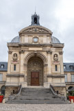 <center>Musée des Arts et Métiers.</center> Avant-corps contenant l’escalier d’honneur.