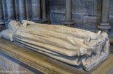 <center>Blanche de France</center>Blanche de France, morte en 1320, fille de Saint Louis et de Marguerite de Provence. Provenance : Paris, église des Cordeliers. A Saint-Denis en 1817. XIVe siècle, pierre.
