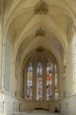 <center>Château de Vincennes. La Sainte Chapelle. </center>La nef de la Sainte-Chapelle de Vincennes illustre les débuts du style gothique flamboyant dans l'architecture royale à la fin du XIVème siècle.