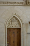 <center>Château de Vincennes. La Sainte Chapelle. </center>Porte avec les armes de Bavière.