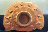 <center>Plat</center> Produit dans l'atelier de S. Murrius Festus à Pise. Première moitié du IIe s.
