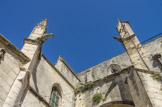 <center>L'église des Dominicains. </center>La construction de cette grande église de style gothique méridional débute en décembre 1448 - la première pierre étant posée par le bon roi René - et semble se terminer au plus tard en 1499, date de sa consécration sous le nom de Notre-Dame-de-Confort.