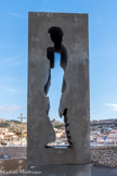 <center>Les Goudes. </center>Crack concrete de Boris Chouvellon. La silhouette du David a été redessinée dans un bloc de béton armé. C'est une statue qui a été créée dans le cadre des “Rendez-vous aux Davids ” pour Marseille Capitale de la Culture 2013.
