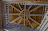 <center>Hôpital Caroline.</center>Pavillon des malades. La charpente.