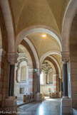 <center>La Basilique Cathédrale Sainte-Marie-Majeure</center>Le déambulatoire côté Est.