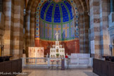 <center>La Basilique Cathédrale Sainte-Marie-Majeure</center>La chapelle du Chapitre dédiée au Sacré-Cœur. Sur les croix, au fond de l'abside : Kyrie Gloria Credo Sanctus  Agnus  (Dei) : ce sont les chants de l’ordinaire que l’on retrouvera dans toutes les messes des compositeurs des siècles suivants, après la messe à plusieurs voix les comprenant, composée par Guillaume de Machaut entre 1360 et 1365.