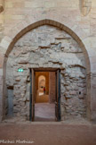 <center>La Vieille Major</center>La sacristie capitulaire. L'entrée, vue de l'intérieur.