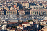 <center>Vue de Notre-Dame de la Garde.</center>Le clocher des Accoules, l'ancien hôtel Dieu et maintenant l'hôtel InterContinental, la mairie.