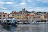 <center>Notre-Dame de la Garde</center>Vue du Vieux Port.