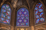 <center>Église Saint-Germain-l'Auxerrois.</center> La chapelle du Tombeau. Vitraux (Thévenet – 1840) inspirés de ceux de la Sainte-Chapelle à la demande de Jean-Baptiste Lassus. A gauche, Vie Publique du Christ. Au centre, Passion du Christ. A droite, Passion et Vie Glorieuse du Christ.