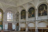 <center>Saint-Etienne-du-Mont </center>Chapelle des catéchismes. A gauche, La Pentecôte, toile marouflée par Félix-Henri Giacomotti (1864). Au centre, Jésus bénissant les enfants. Toile marouflée de Félix-François Giacomotti (1864). A droite, Jésus au milieu des docteurs par FH Giacometti 1864.