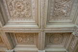 <center>Maisons Laffite.</center> La salle à manger du Comte d'Artois. Les chapiteaux, les frises et le plafond à caissons ont un décor en stuc exécuté par Nicolas Lhuillier.