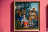 <center>L’Agréable leçon</center>Chine, Canton Vers 1790.
Peinture sous verre chinoise.
Don Nicolas Zarifi, 1936. Fonds Musée Cantini Marseille, Château Borély - Musée des Arts décoratifs, de la Faïence et de la Mode,
Une toile de François Boucher (1703-1770), de forme ovale, fut exposée à Paris aux Salons de 1748 et 1750 avec la légende « un berger qui montre à jouer de la flûte à sa bergère ». Elle fut gravée par plusieurs artistes en format rectangulaire et c’est la gravure de René Gaillard (1719-1790), nommée par lui L’agréable leçon, qui fut envoyée en Chine pour être ainsi transposée sous verre.
Le peintre chinois ne disposait que d’une œuvre en noir et blanc, il lui appartenait donc d’en choisir les couleurs, qui sont ici plus crues que celles de l’œuvre originale, où Boucher avait préféré user de tons pastel. La très grande maîtrise de la peinture des chairs féminines par les peintres sous verre cantonais, très surprenante quand on sait que le nu n’était pas un sujet traditionnel chinois, n’est pas étrangère au succès de ces œuvres en Europe. Les artistes cantonais n’hésitaient pas à les produire en de nombreux exemplaires.