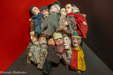 <center>Marionnettes.</center>