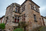 <center>Cordes-sur-ciel. La porte de Rous</center>La maison Gorsse, du XVIe siècle, est typique du passage du style gothique au style Renaissance.